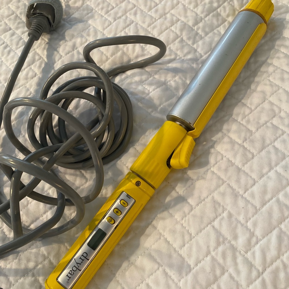 Drybar Curling Iron - 3 Day Bender